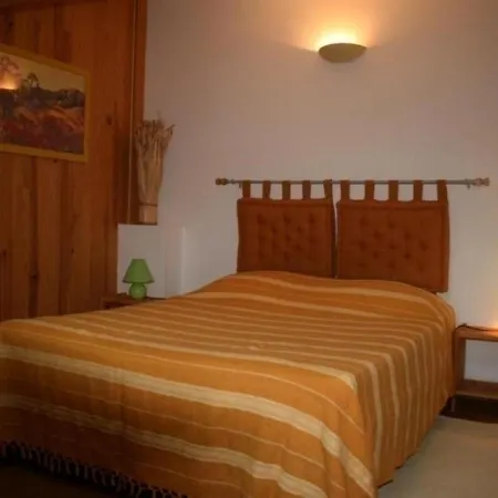 House Lilas Blanc Semesterbostad *